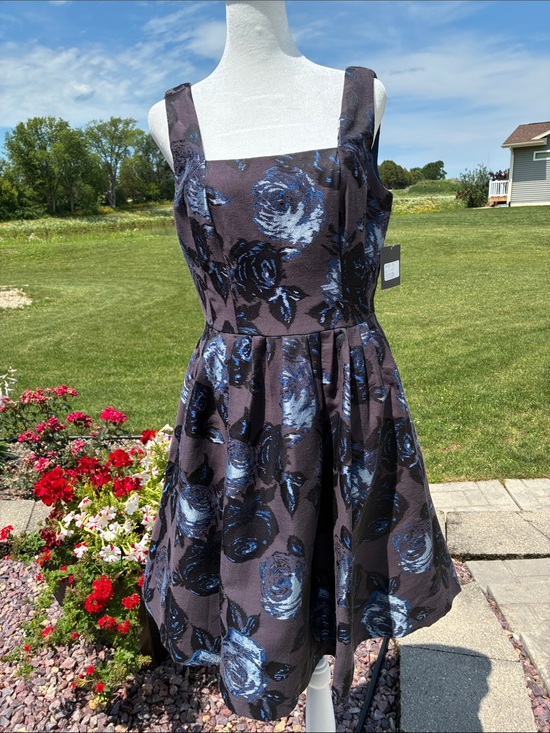 Muse Dresses & Skirts - Muse Floral Jacquard Charcoal Grey/Blue/Black Dress